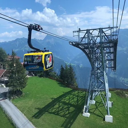 Olympia Appartement *