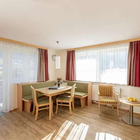 Olympia * Mayrhofen