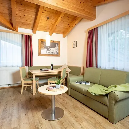 Olympia Apartment *